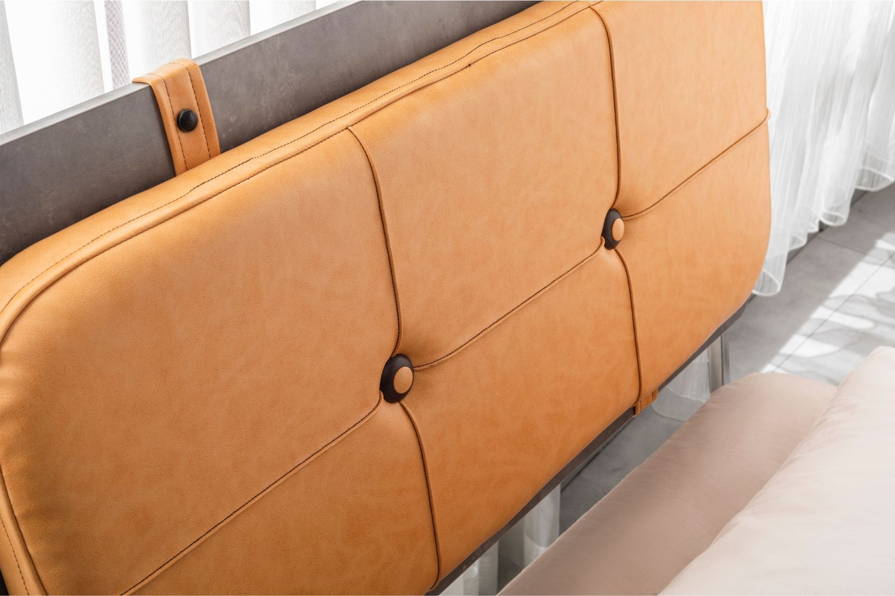 Johnny Karyola Johnny Karyola