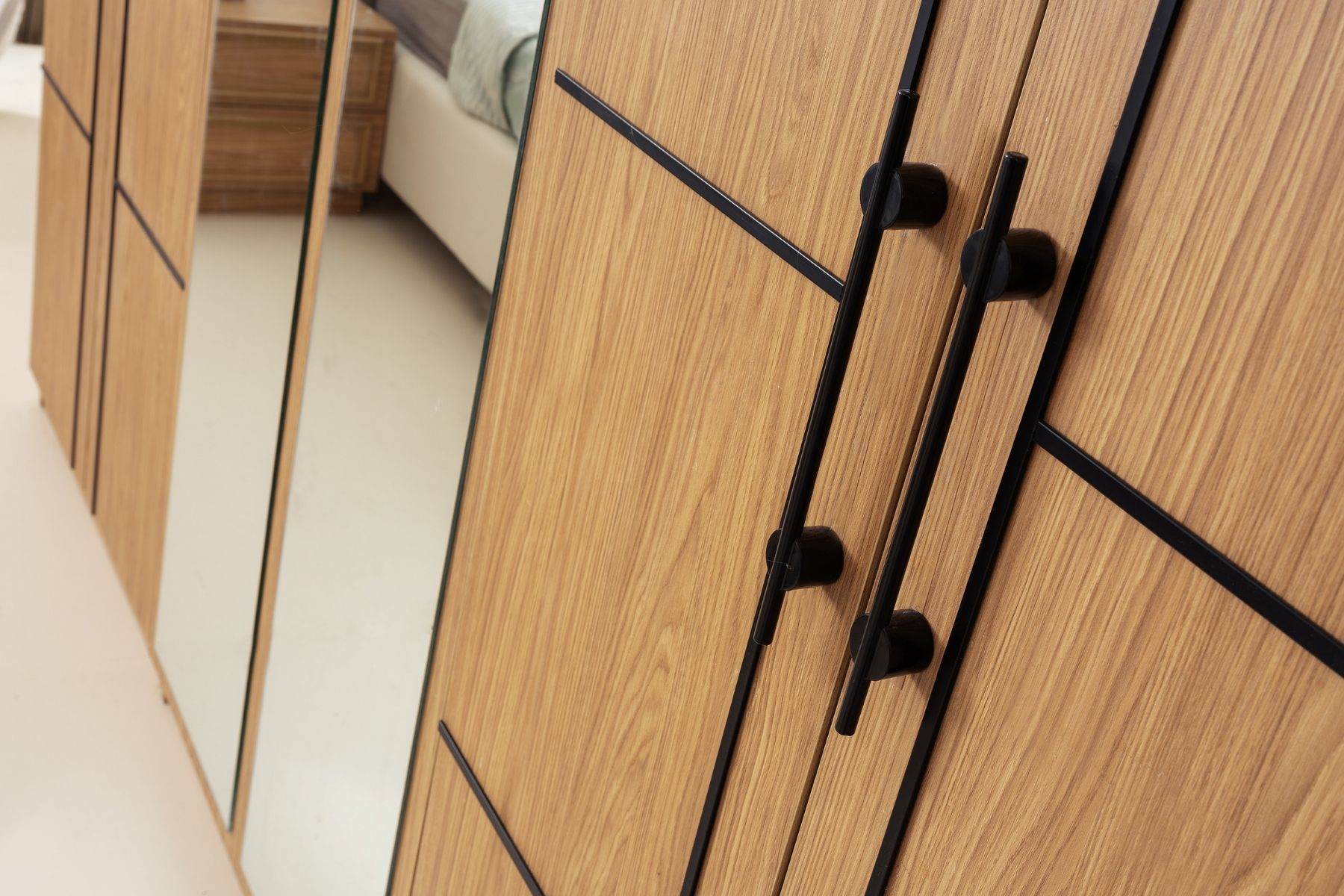 Keops 6 Kapılı Aynalı Gardırop 