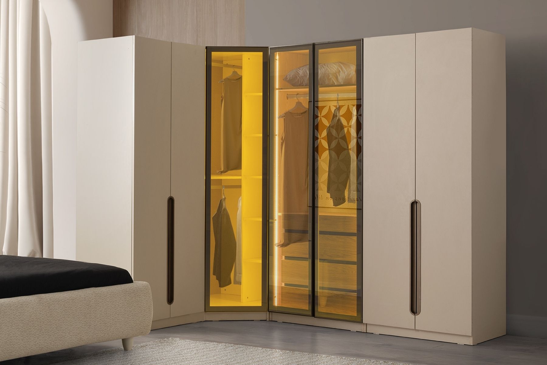 Strada Reflekte Camlı Köşe Gardırop 