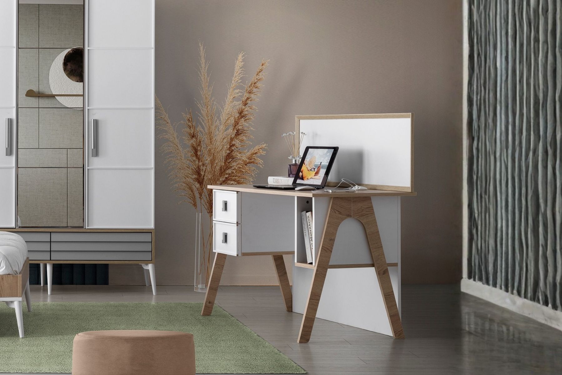 Silla Yazı Tahtalı Çalışma Masası