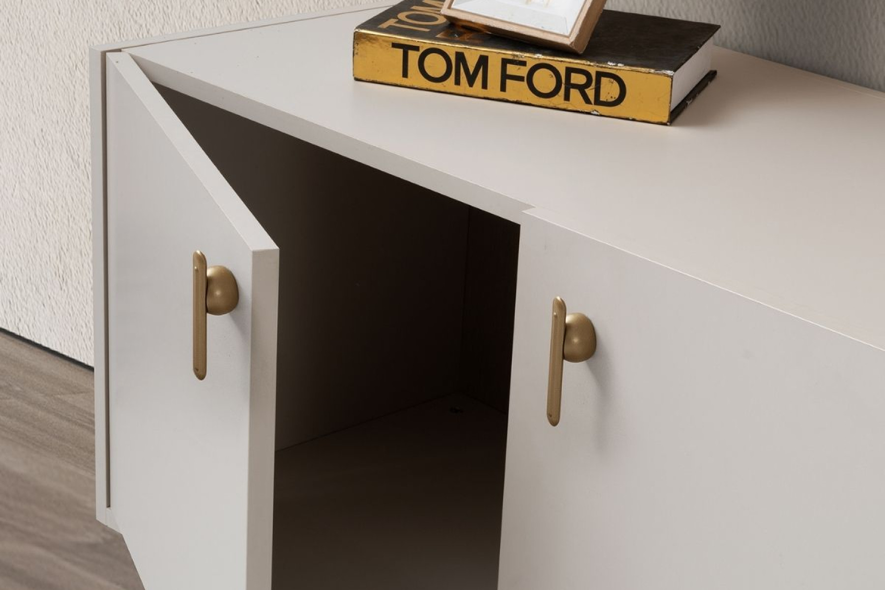 Fold Tv Ünitesi