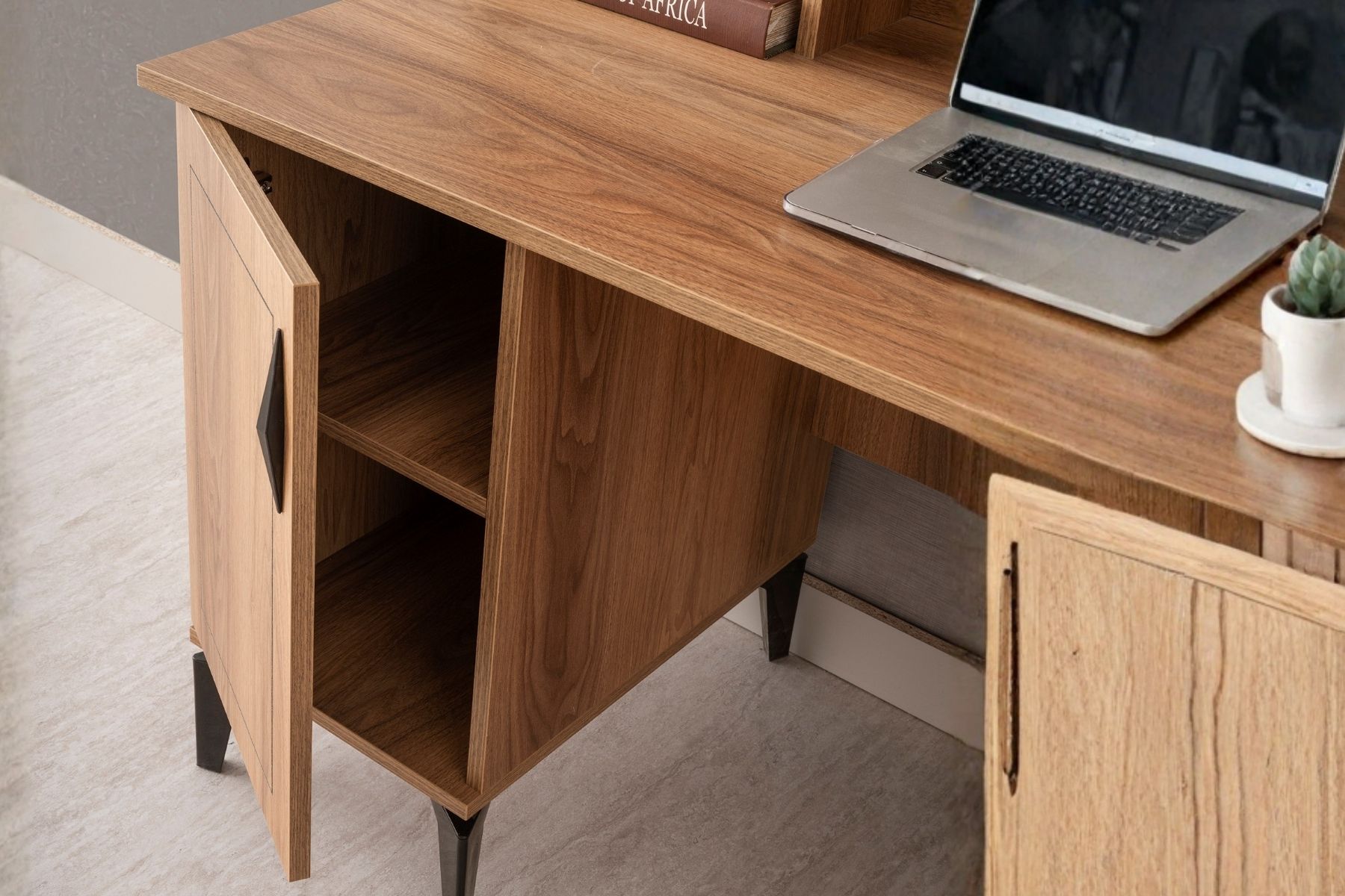 Hanz Çalışma Masası