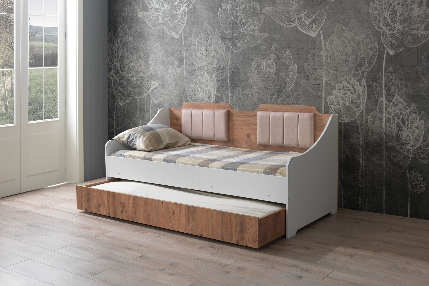 Rins Yavrulu Sedir Karyola