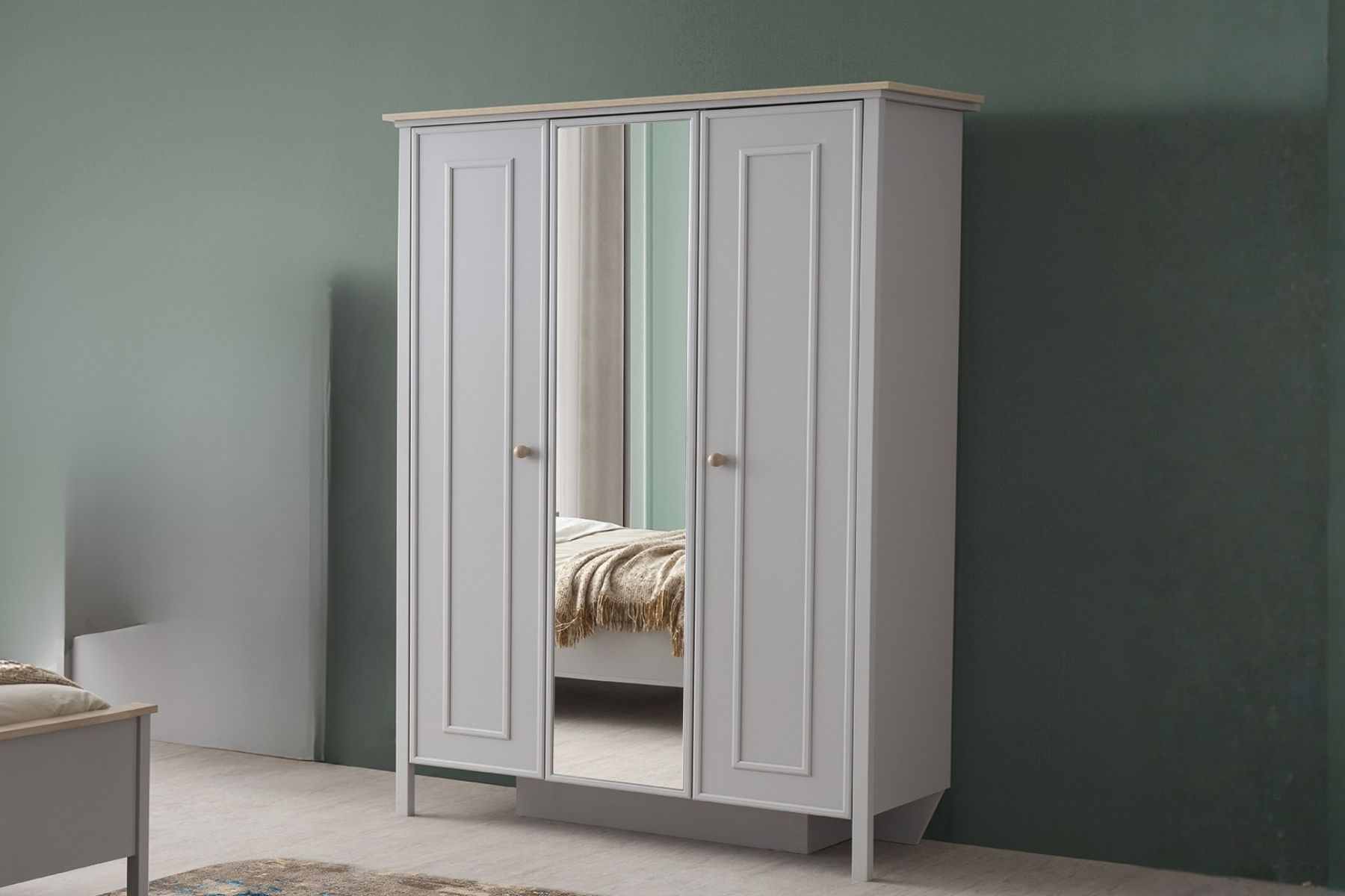 Lumis 3 Kapılı Gardırop