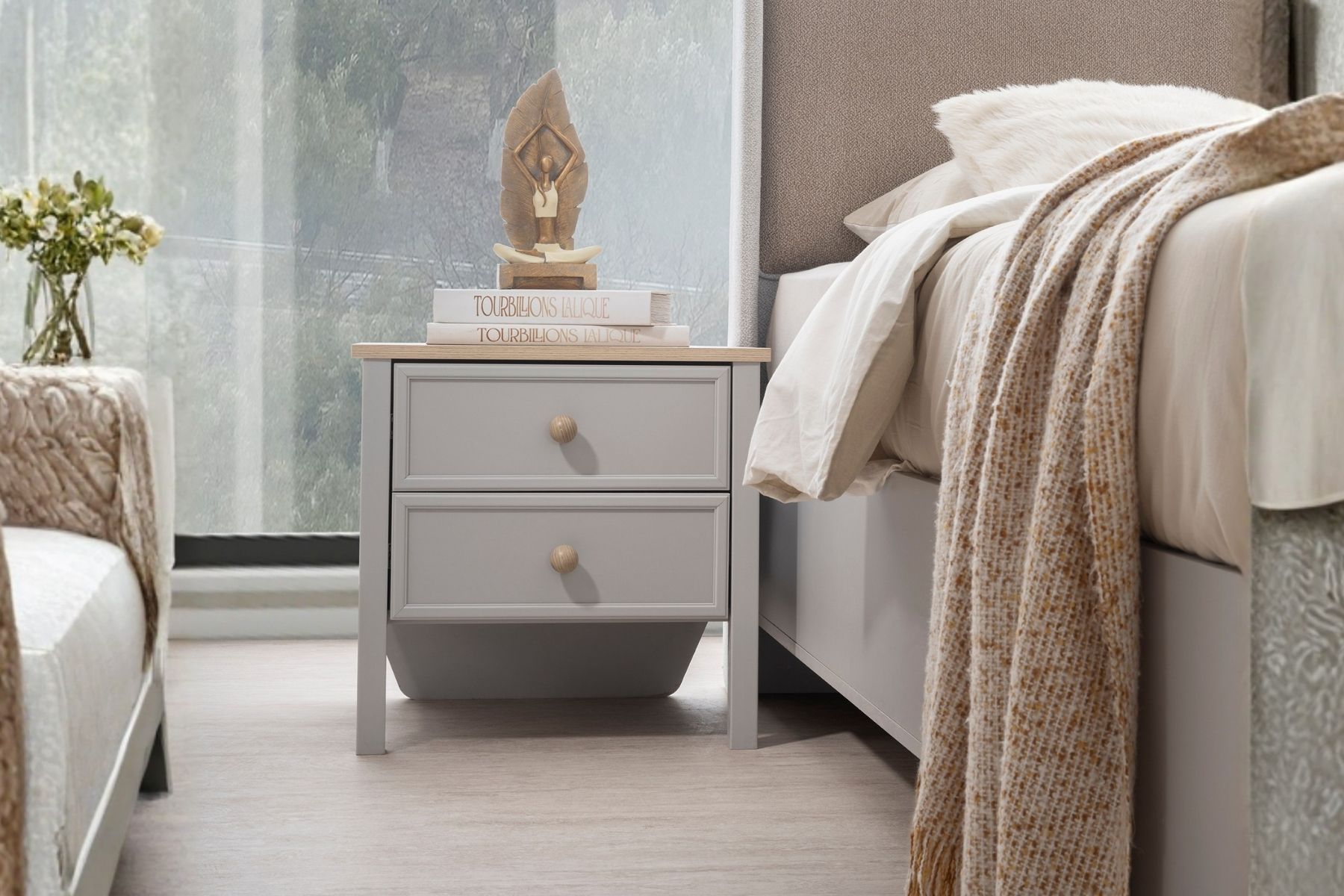 Lumis Komodin Lumis Komodin