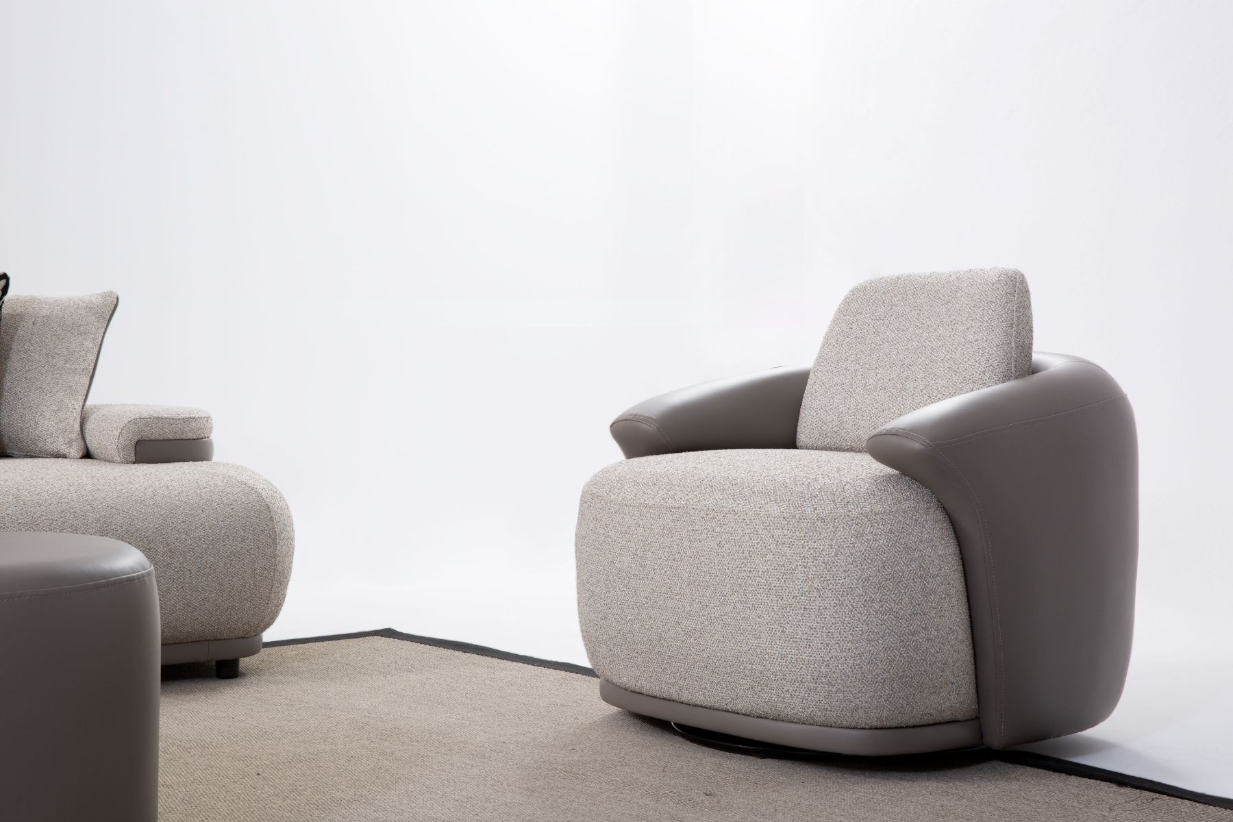 Alven Grey Berjer