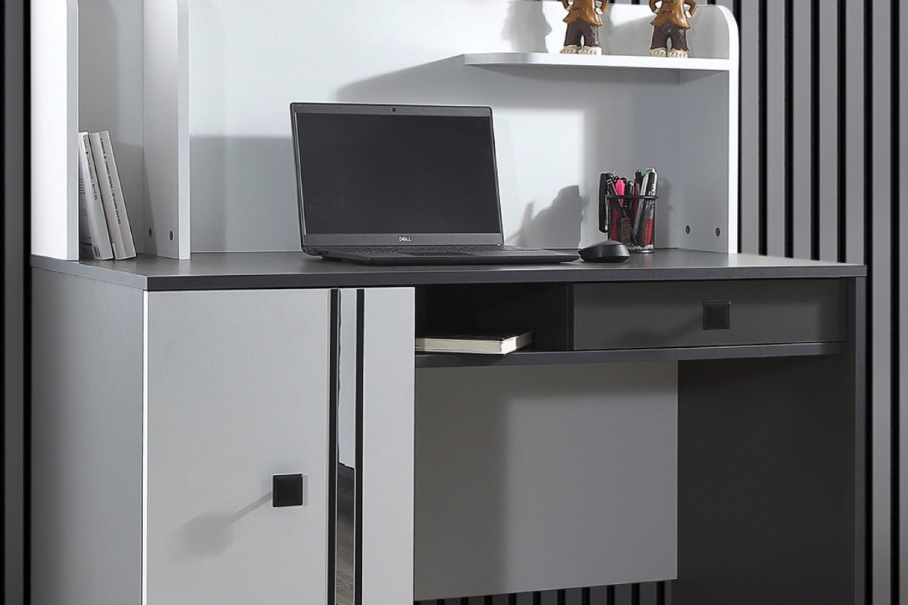 Riot Çalışma Masası