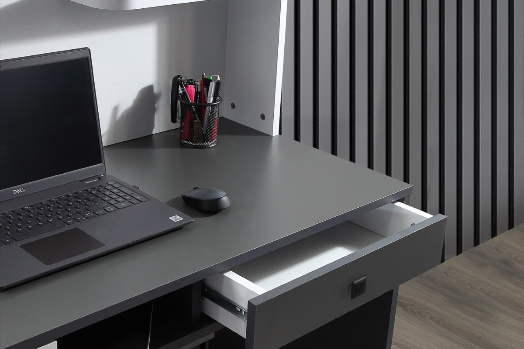 Riot Çalışma Masası