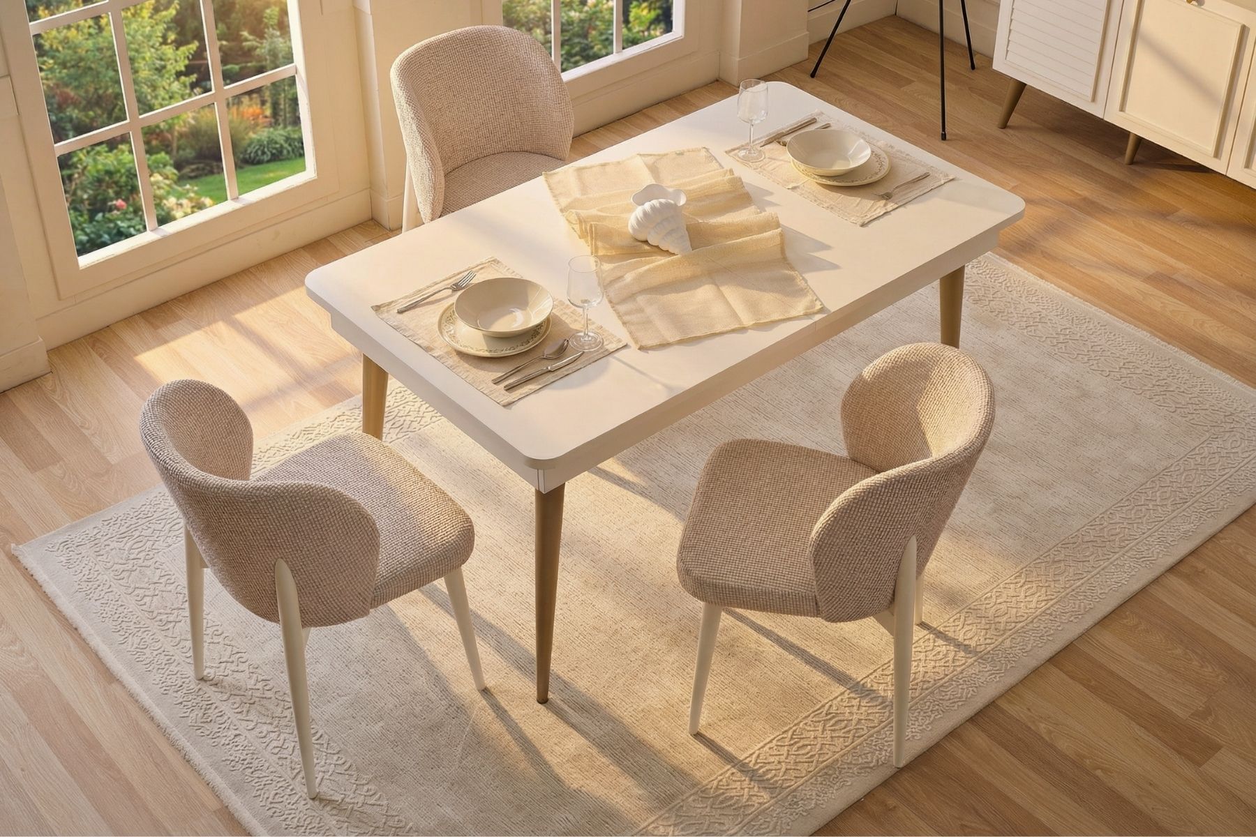 Hella  Reflekte Camlı Yemek Odası Takımı