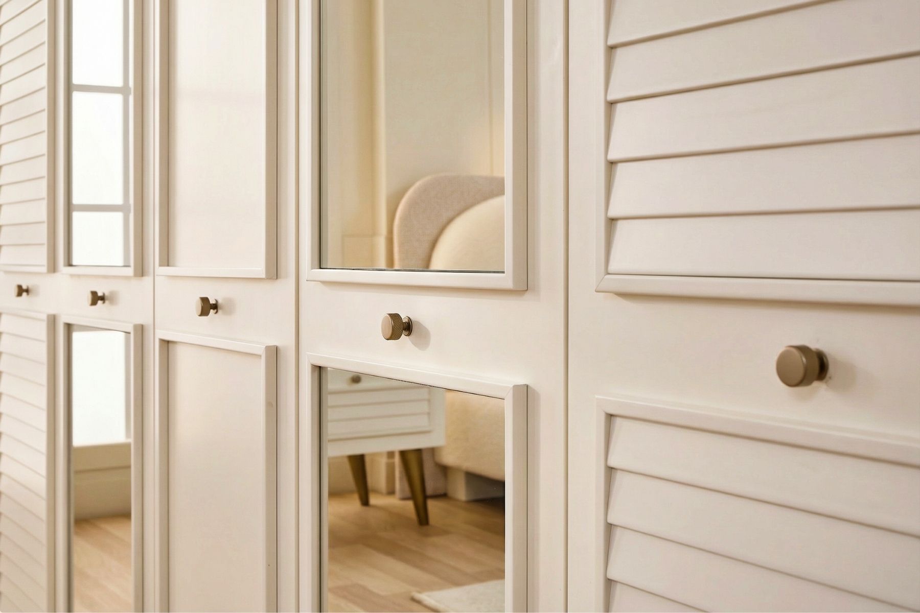 Hella 5 Kapılı 2 Aynalı Yatak Odası Takımı